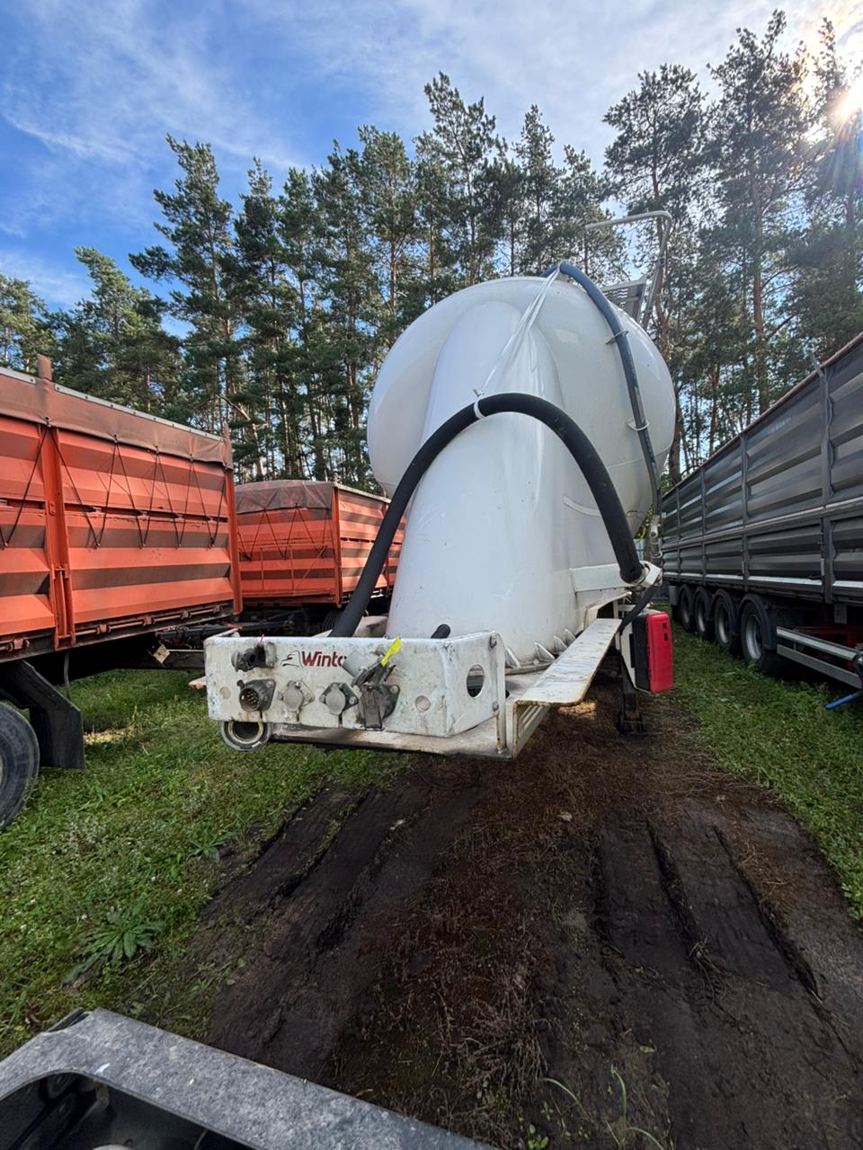 Winton Semi Trailer DYF Полуприцеп цистерна DYF