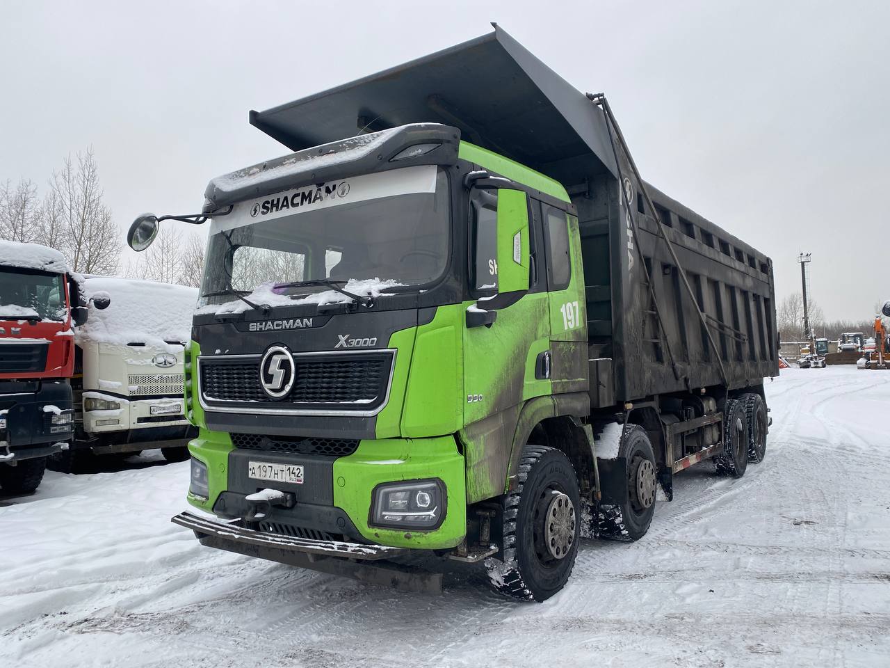 Shacman (Shaanxi) SX* 8x4 Самосвал SX331863366 (Дизельный, 12,5 л, 551 л.с., МТ)