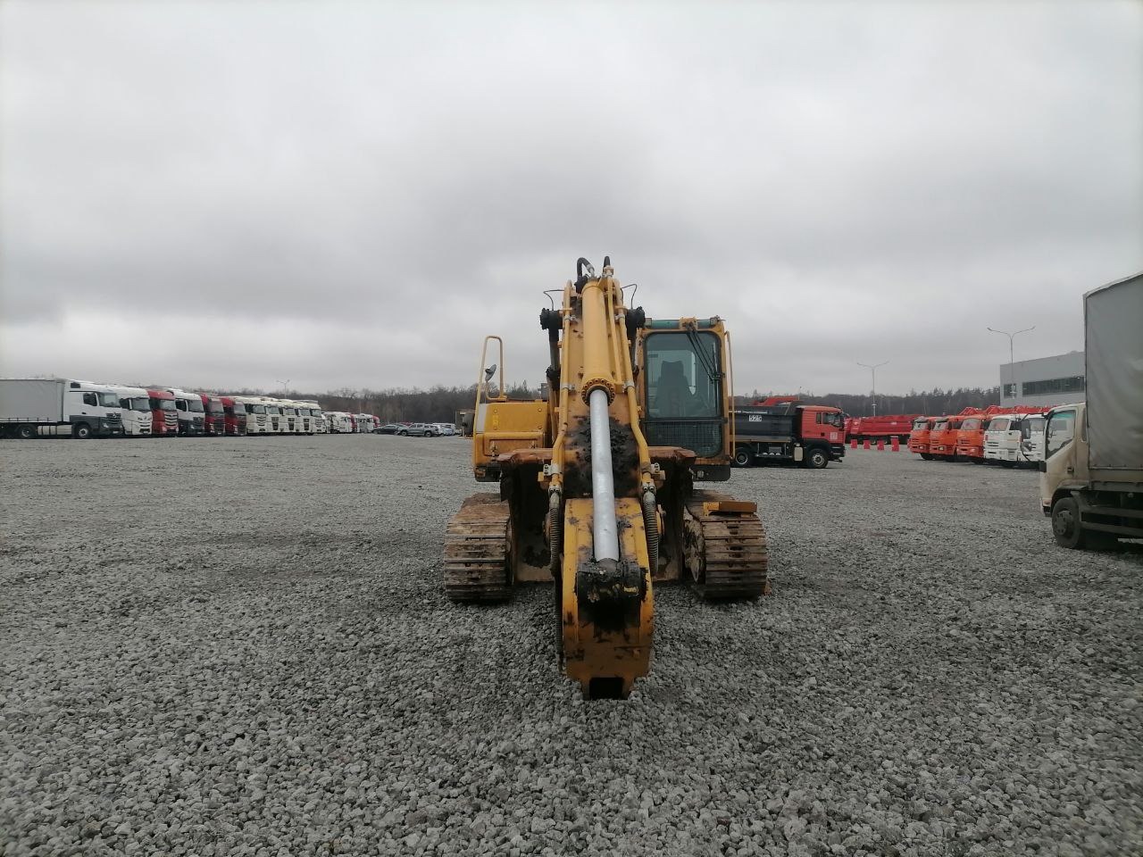 LGCE E6300 Экскаватор E6300F (Дизельный, 7,8 л, 253 л.с., АТ)