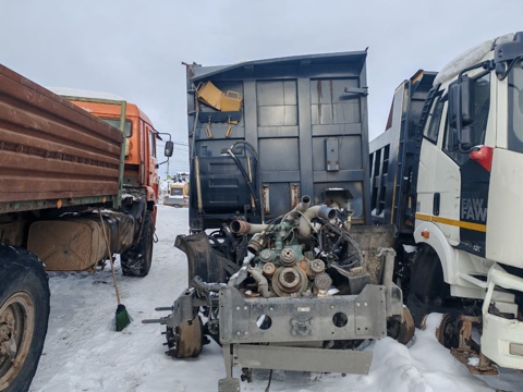 FAW J6 8x4 Самосвал СА3310Р66K24T4E5 (Дизельный, 11,1 л, 420 л.с., МТ)