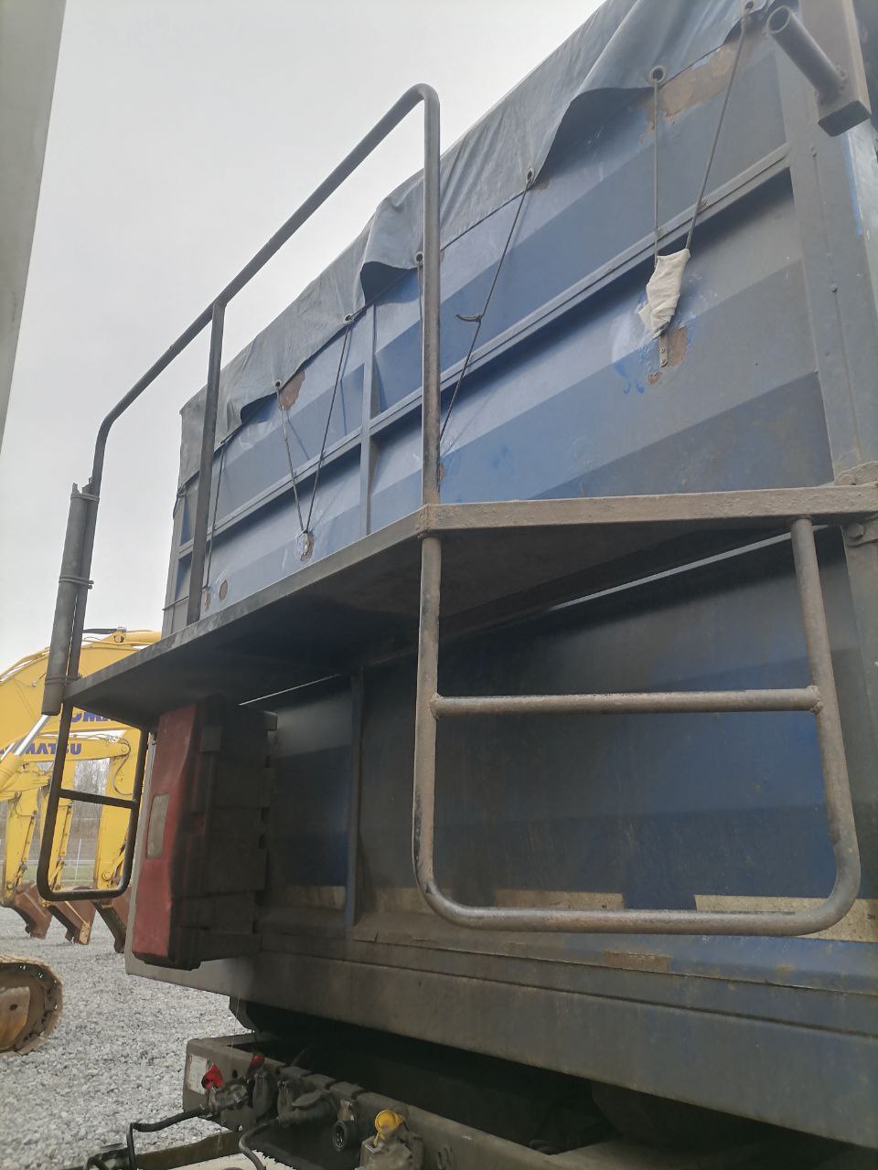 ПК ИНТЕРПРИЦЕП 8533* Полуприцеп зерновоз 853383