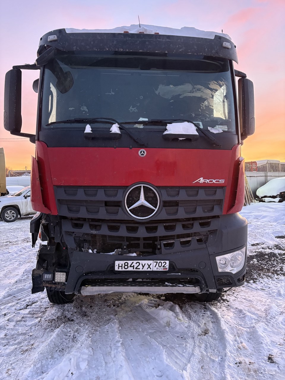 Mercedes-Benz AROCS 6x4 Седельный тягач 3348S AT (Дизельный, 12,8 л, 476 л.с., АТ)