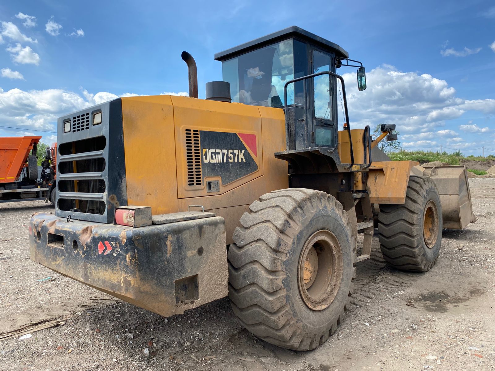JINGONG JGM* Фронтальный погрузчик JGM757K (Дизельный, 9,7 л, 220 л.с., АТ)