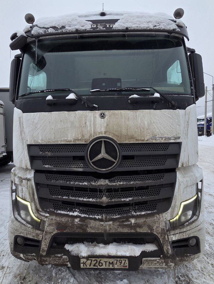 Mercedes-Benz ACTROS 4x2 Седельный тягач 1853 (Дизельный, 12,8 л, 531 л.с., АТ)