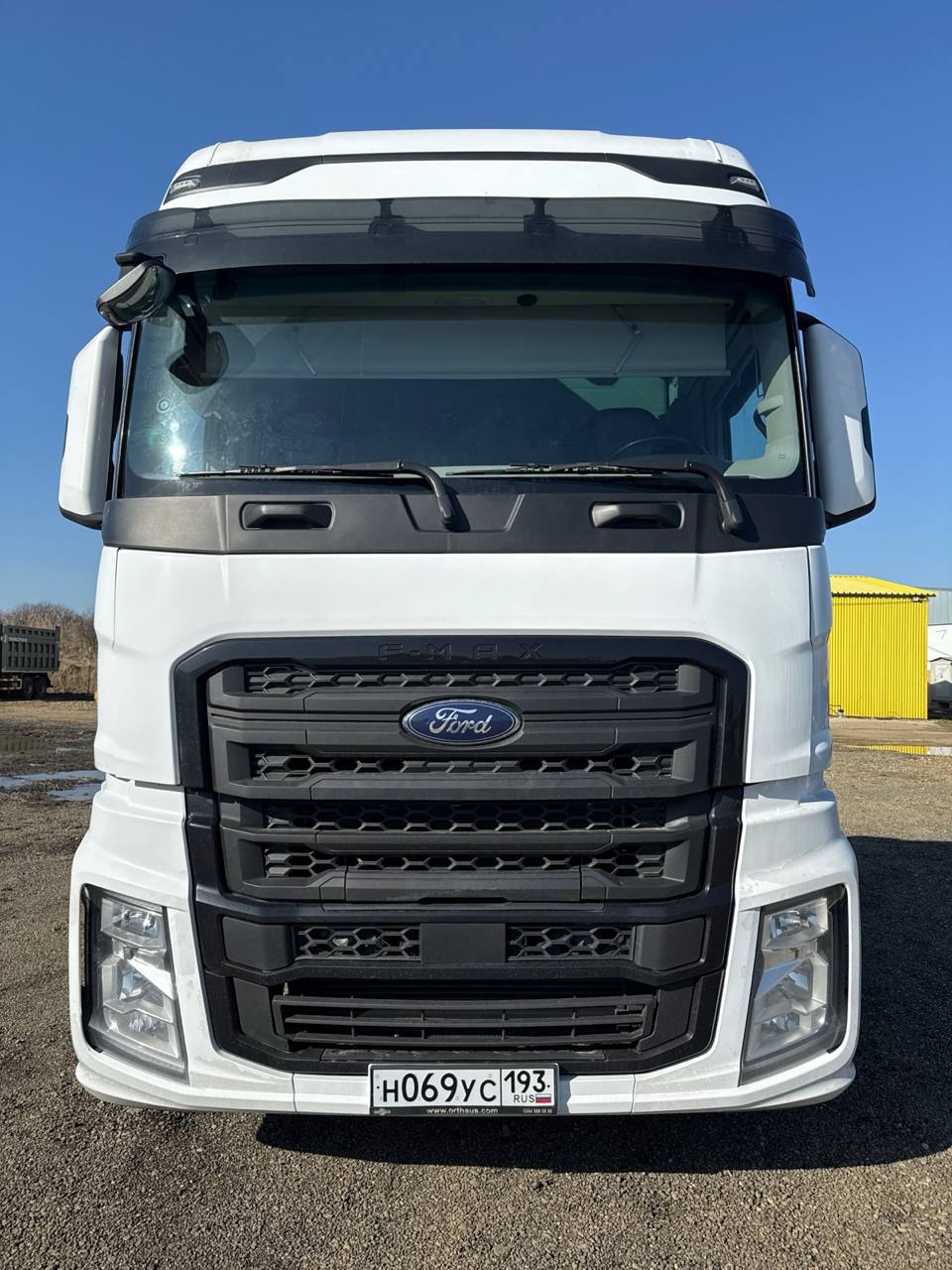 Ford F-Max 4x2 Седельный тягач 1850T (Дизельный, 12,7 л, 500 л.с., МТ)