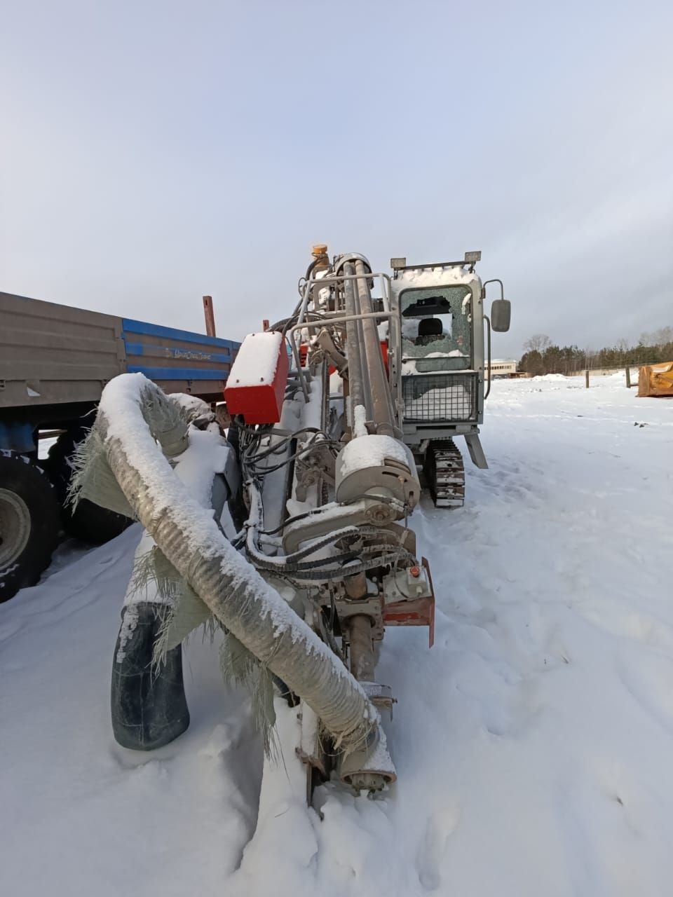 JIEA B4 Буровая установка B4 (Дизельный, 6,8 л, 239 л.с. АТ)