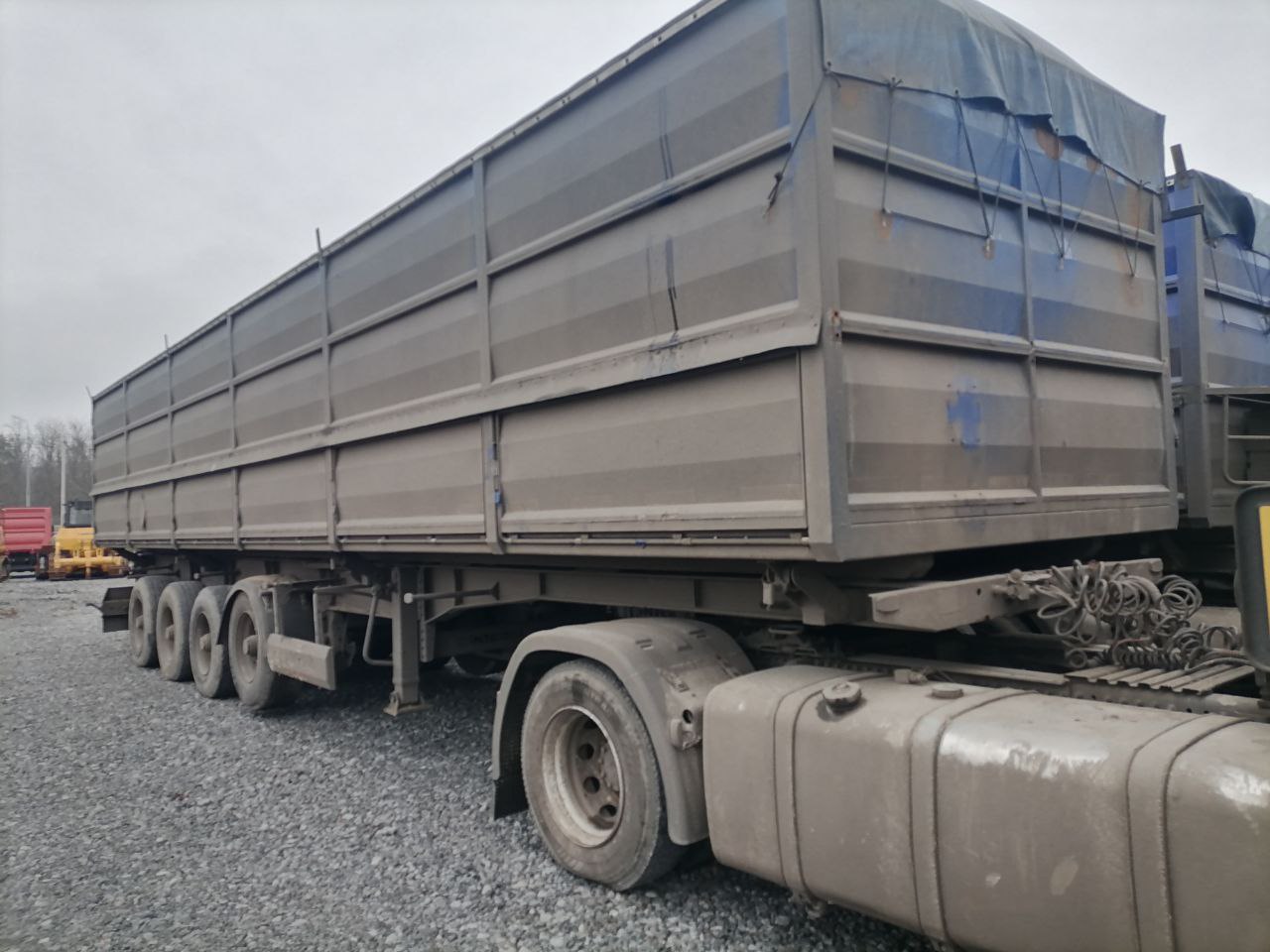 ПК ИНТЕРПРИЦЕП 8533* Полуприцеп зерновоз 853383