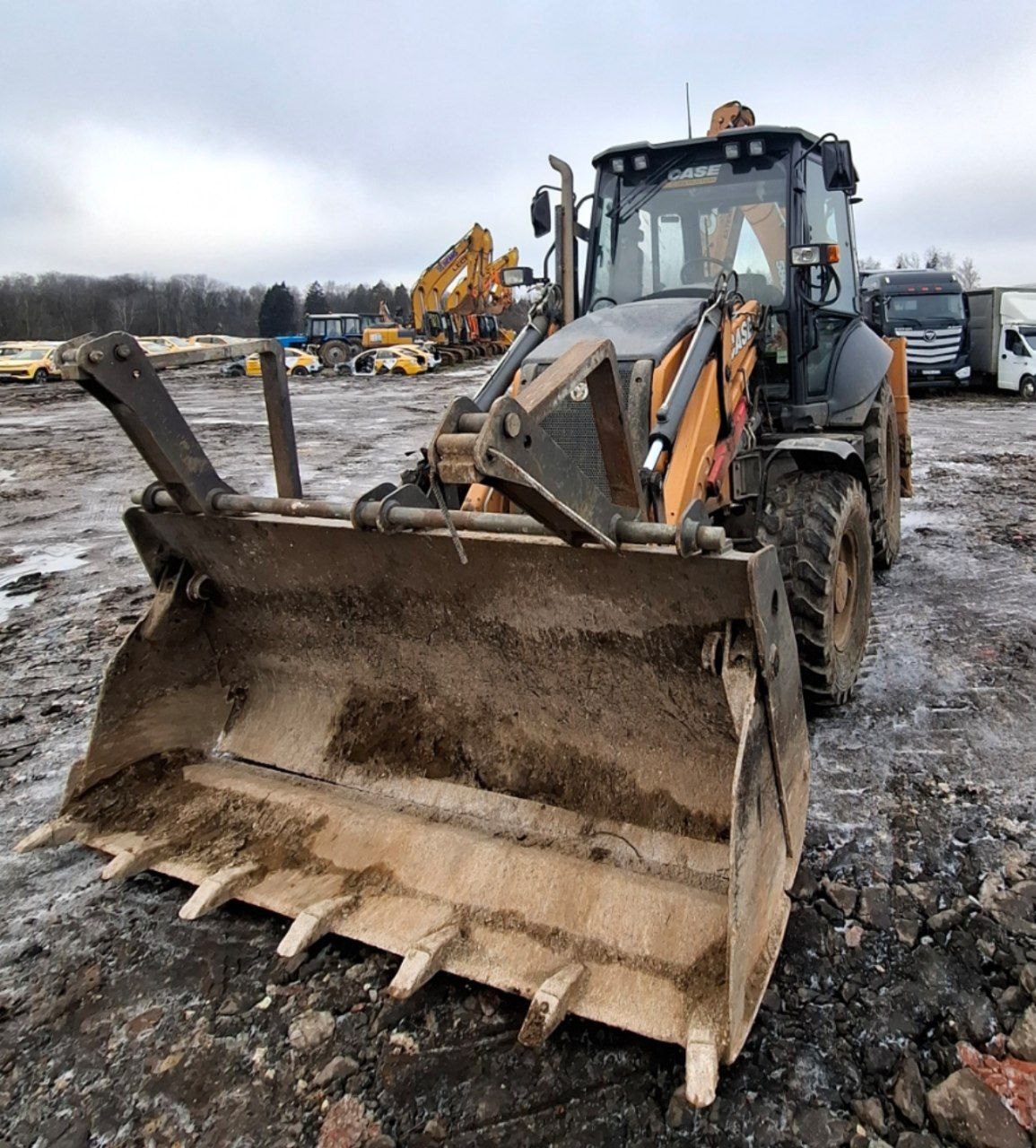 Case 580 Экскаватор-погрузчик 580SV (Дизельный, 4,5 л, 97 л.с., АТ)