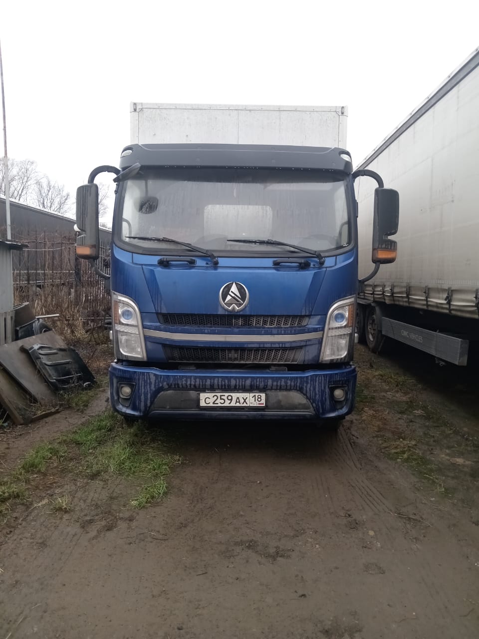 WANSHAN ALTAI Аrgut 4x2 Изотермический/рефрижератор GREEN (Изотермический, Дизельный, 4,6 л, 215 л.с. МТ)