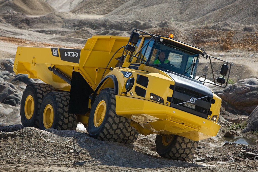 Volvo A35F Землевоз с шарнирно-сочлненной рамой A35F (Дизельный, 12,8 л, 447 л.с., АТ)