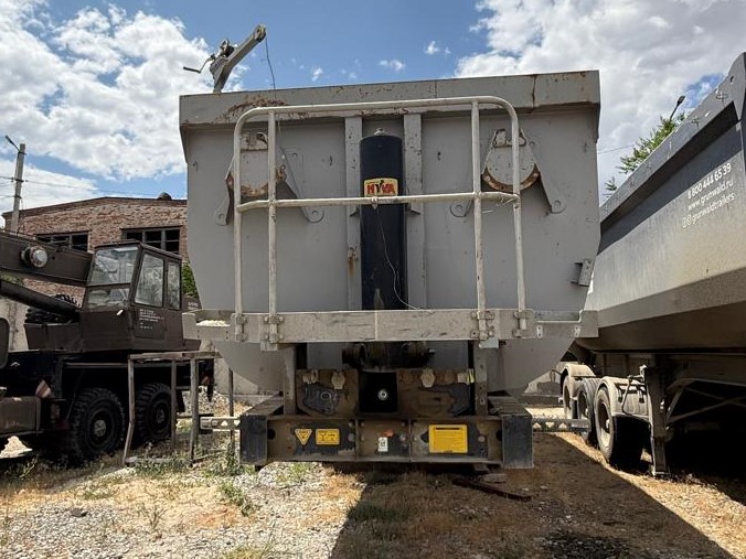 Grunwald 9453 Полуприцеп самосвальный 9453-0000010-50