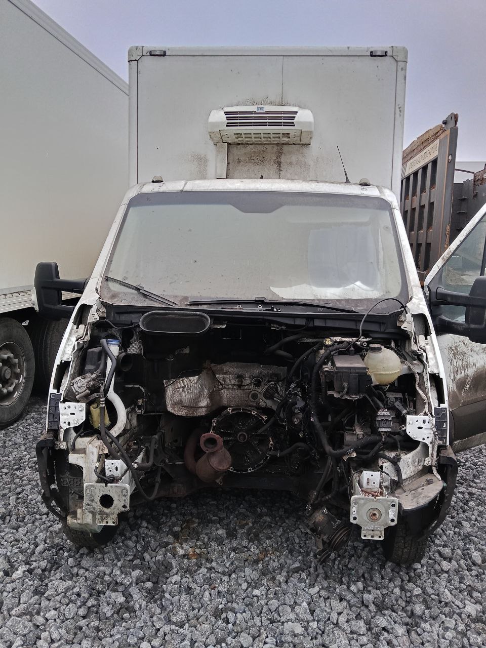 Ford TRANSIT Изотермический/рефрижератор АФ-3720АА (Рефрижератор, Дизельный 2,2 л,  125 л.с.)