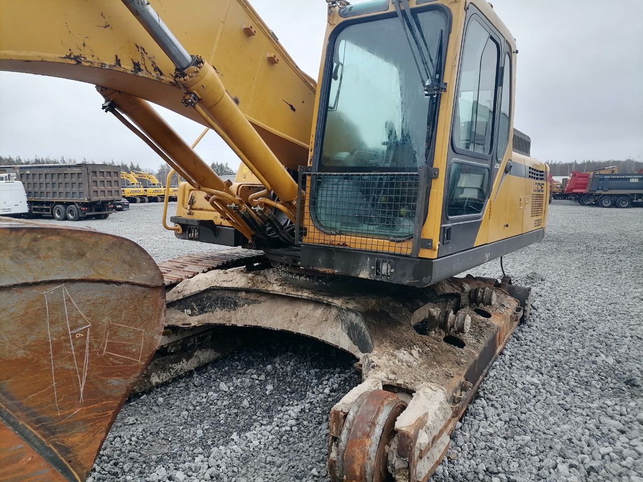 LGCE E6300 Экскаватор E6300F (Дизельный, 7,8 л, 253 л.с., АТ)