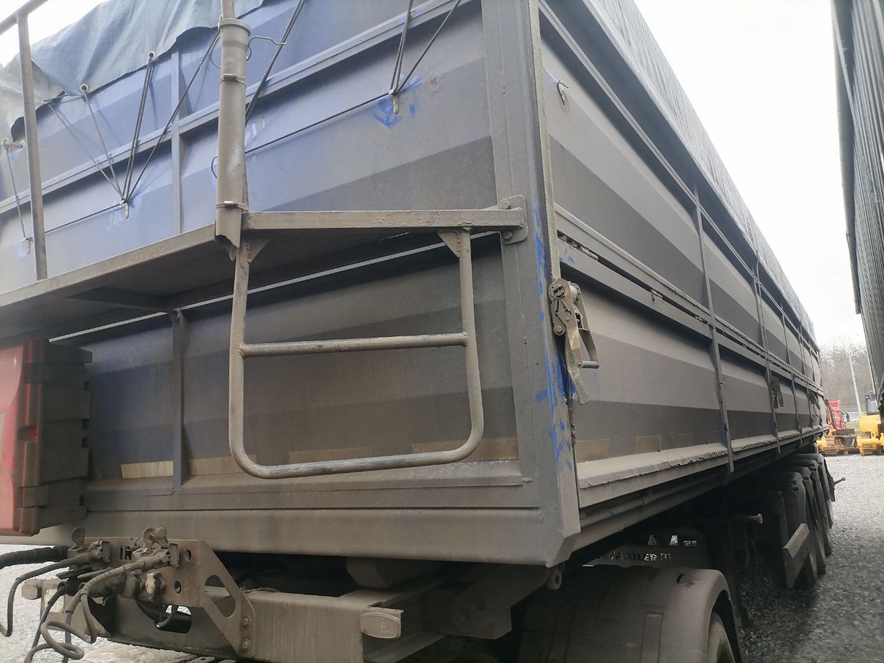 ПК ИНТЕРПРИЦЕП 8533* Полуприцеп зерновоз 853383