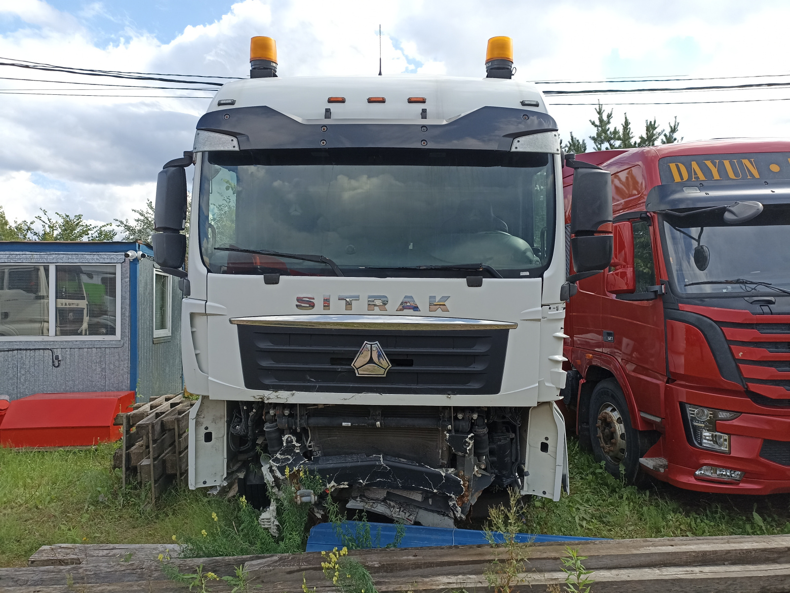 SITRAK C7H 4x2 Седельный тягач ZZ4186V391HE (Дизельный, 12,4 л, 480 л.с., AT), 2023г.