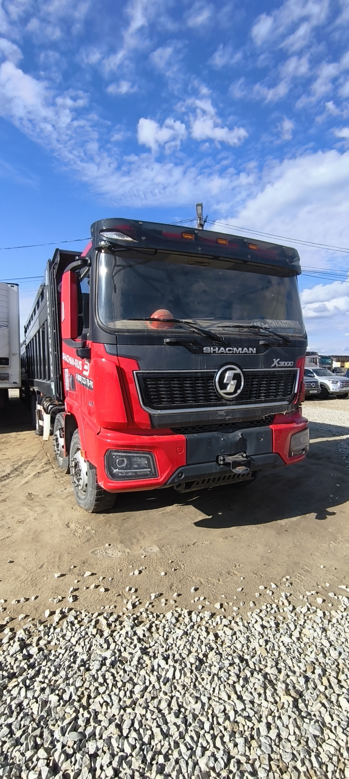 Shacman (Shaanxi) SX* 8x4 Самосвал SX331863366 (Дизельный, 12,5 л, 544 л.с., МТ)