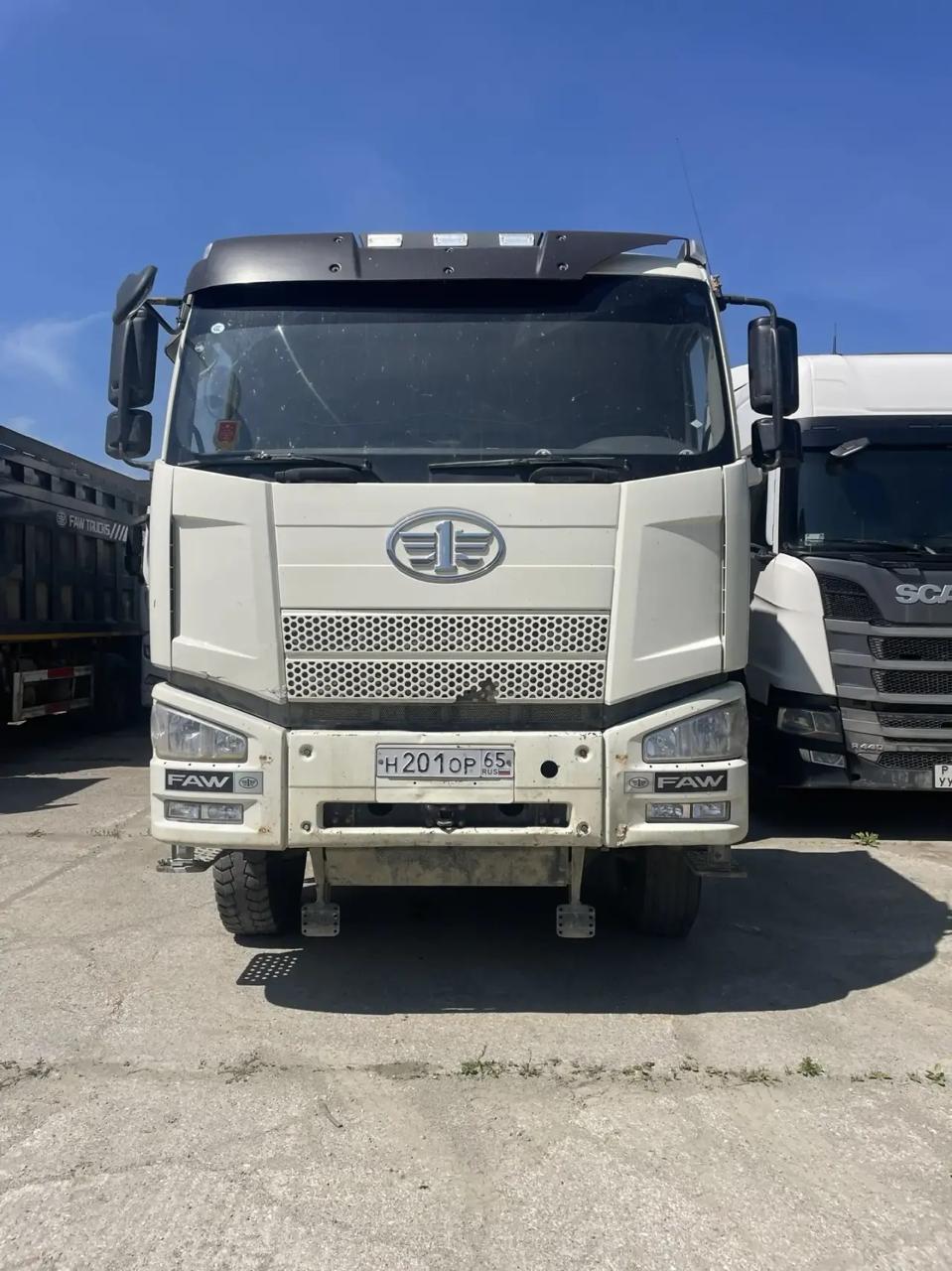 FAW J6 8x4 Самосвал СА3310Р66K24T4E5 (Дизельный, 11,1 л, 420 л.с., МТ)