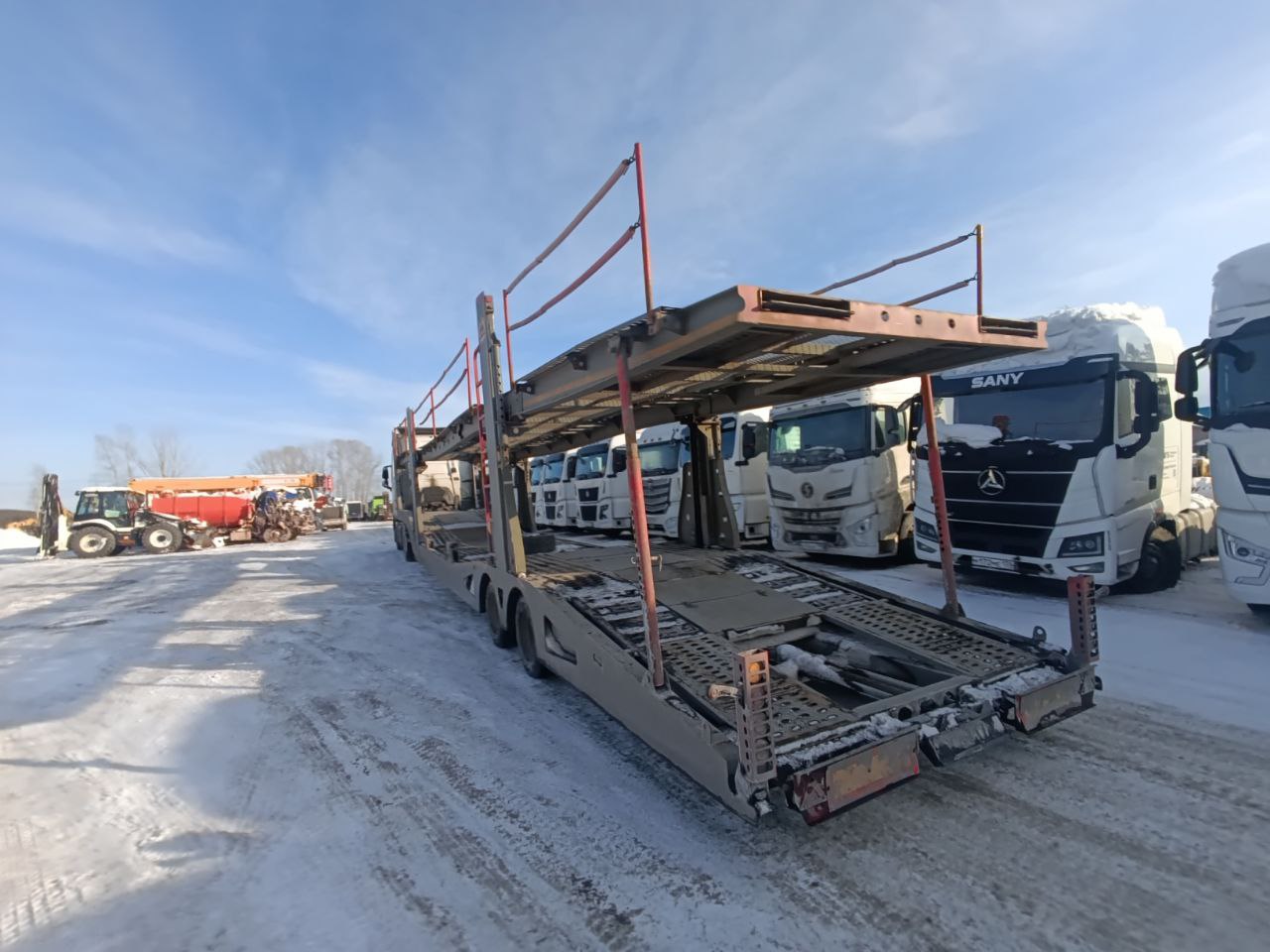 LUXUDA LZC* Полуприцеп автовоз LZC9407BG