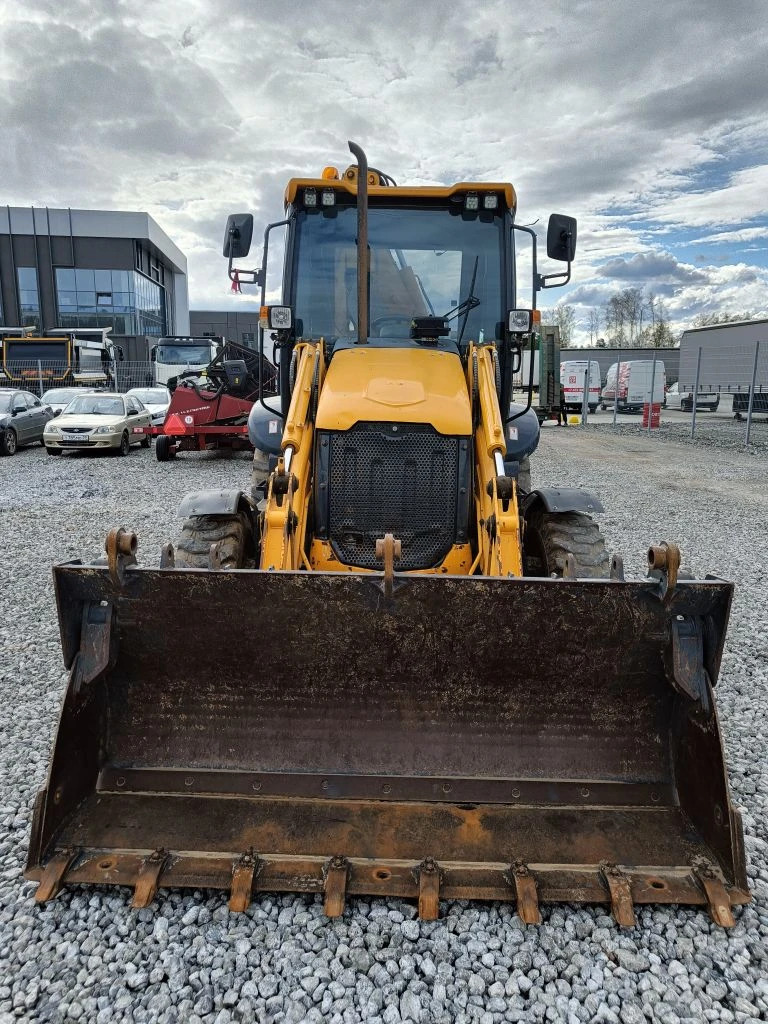 LiuGong CLG* Экскаватор-погрузчик CLG777A	 (Дизельный, 4,5 л, 95 л.с., АТ), 2024г., 2381 км