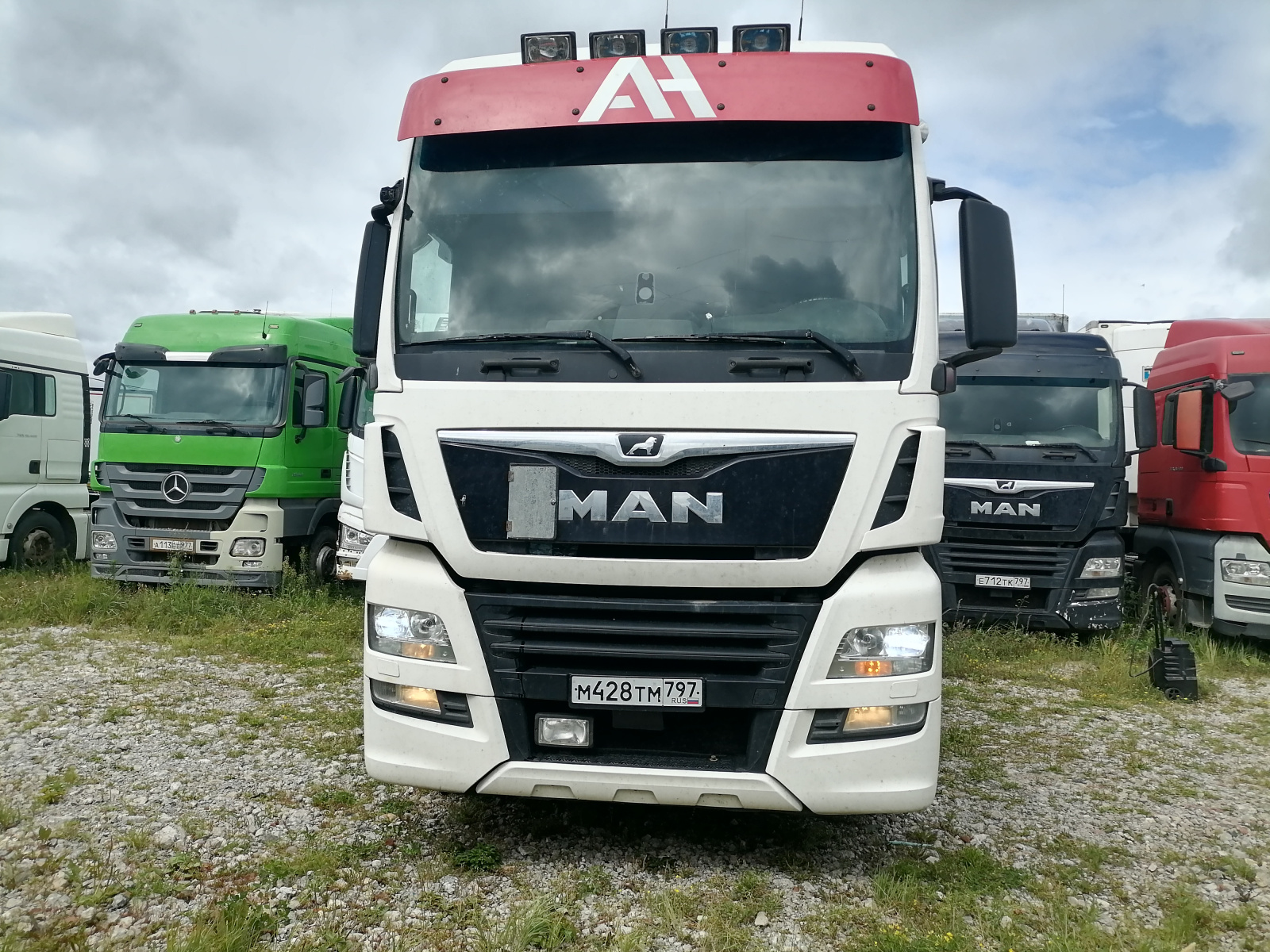 MAN TGX 4x2 Седельный тягач 18.500 4Х2 BLS (Дизельный, 12,4 л, 500 л.с., АТ)