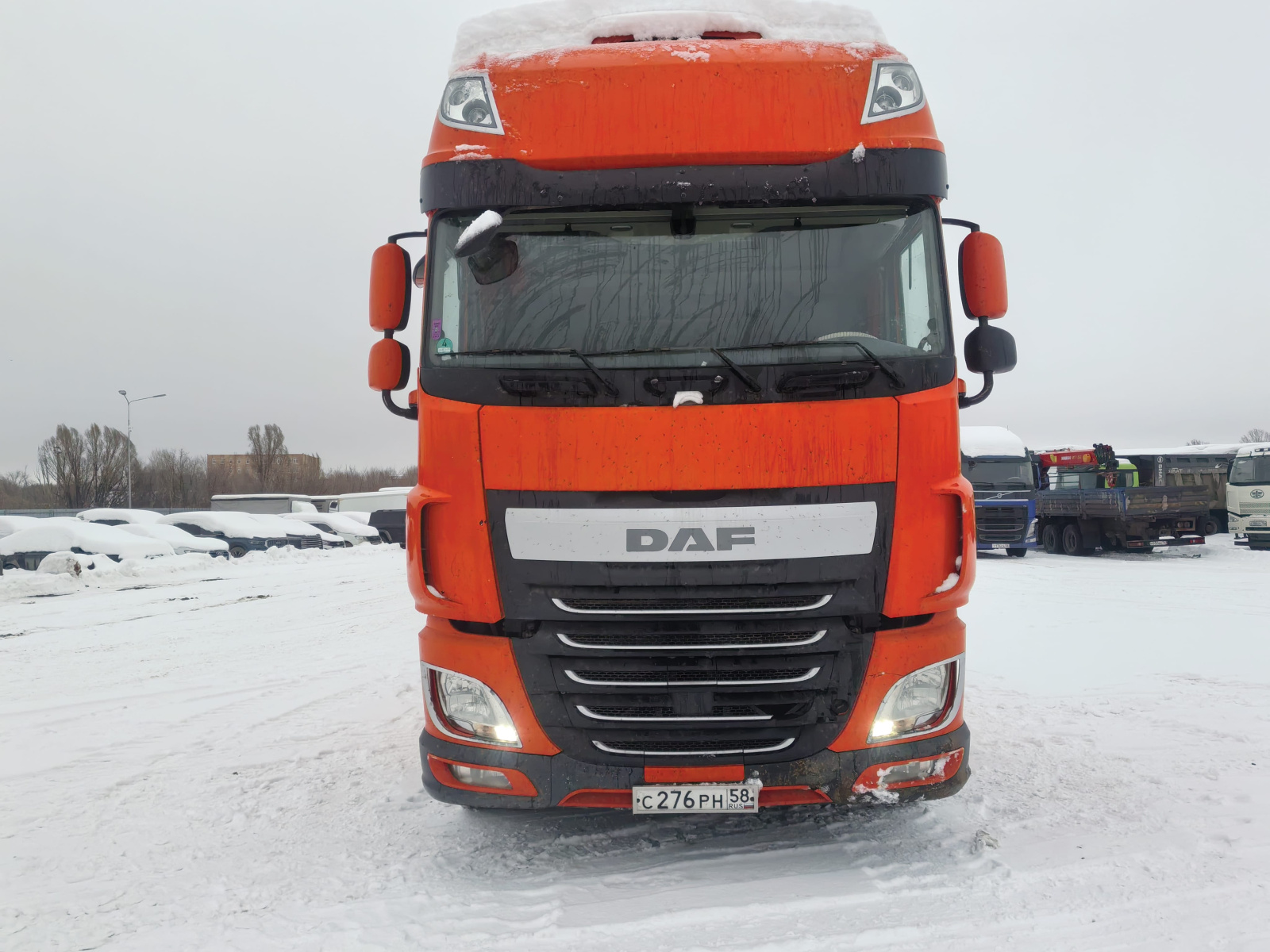 DAF XF 4x2 Седельный тягач XF 460 FT (Дизельный, 12,9 л, 462 л.с., АТ)