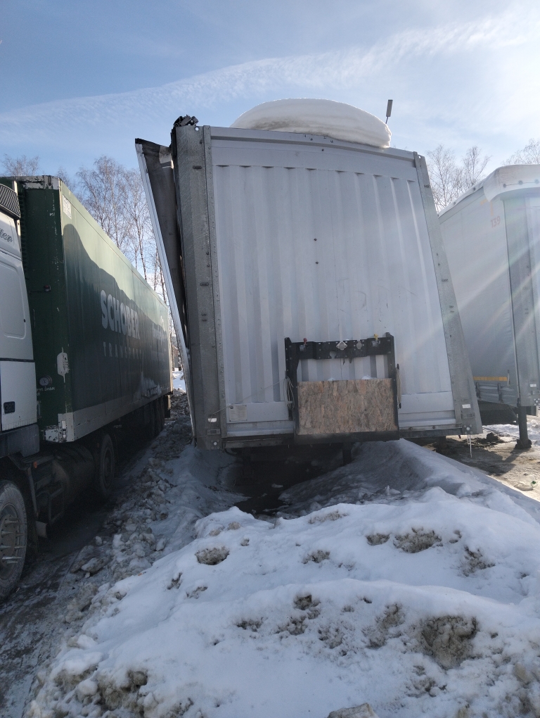 KOLUMAN S Полуприцеп шторный S-3 (длина 13,6 м.)