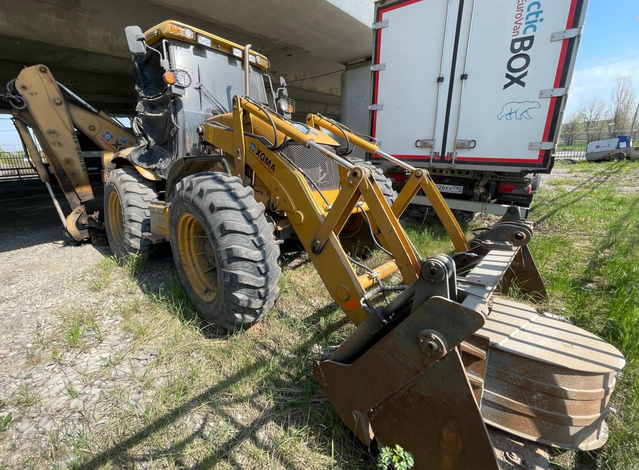 XGMA XG765* Экскаватор-погрузчик XG765H-4TX (Дизельный, 4,8 л, 102 л.с., АТ)