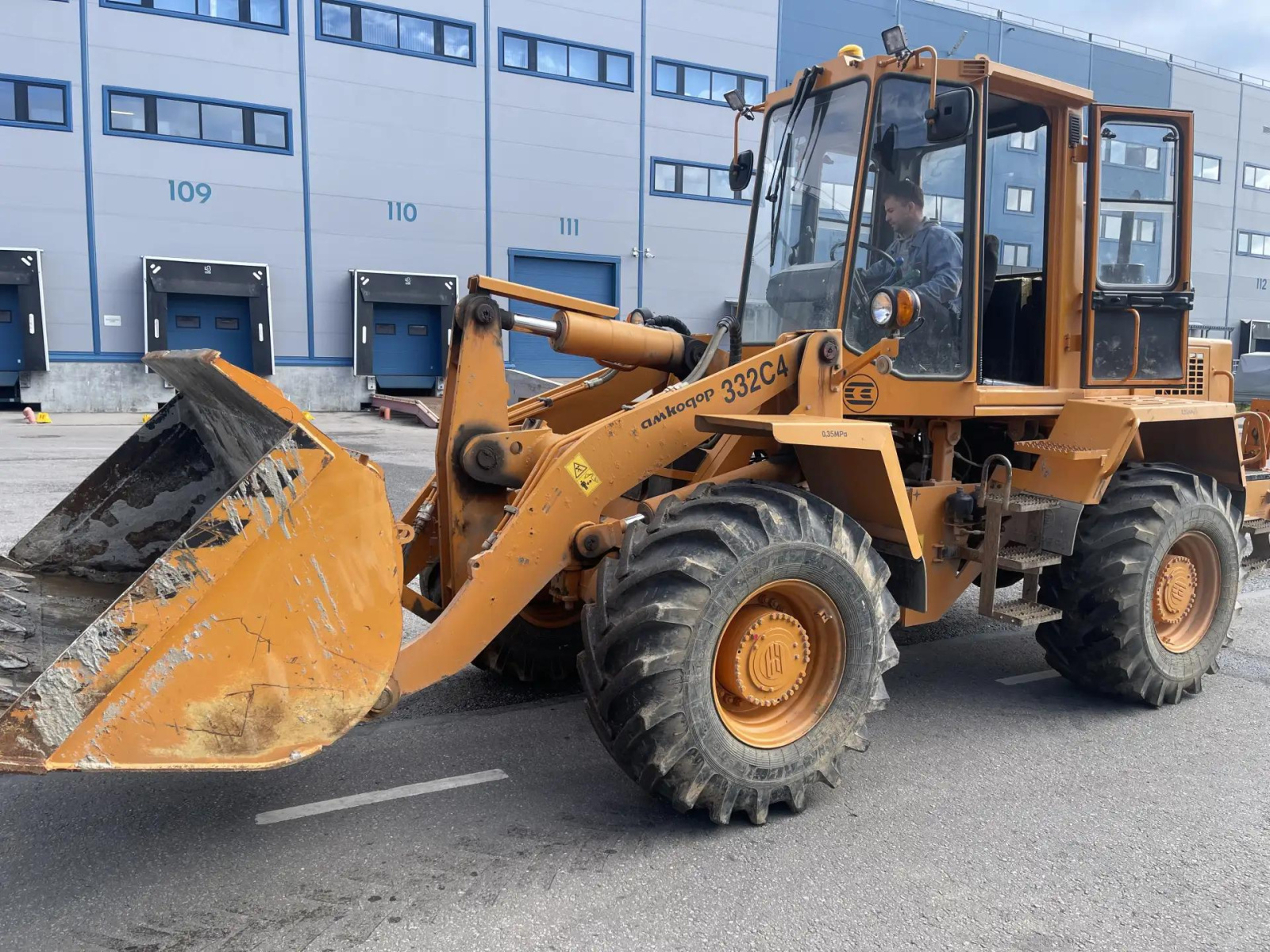 Амкодор 332 Фронтальный погрузчик 332С4 (Дизельный, 7,1 л, 130 л.с., МТ), 2024г.