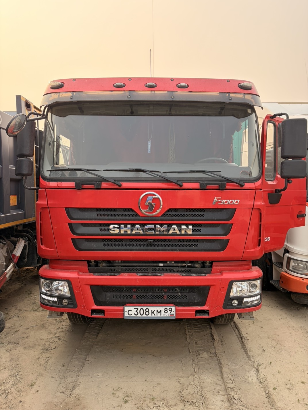 Shacman (Shaanxi) SX* 6x4 Самосвал SX32586T384 (Дизельный, 11,6 л, 369 л.с., МТ), 2022г., 214355 км