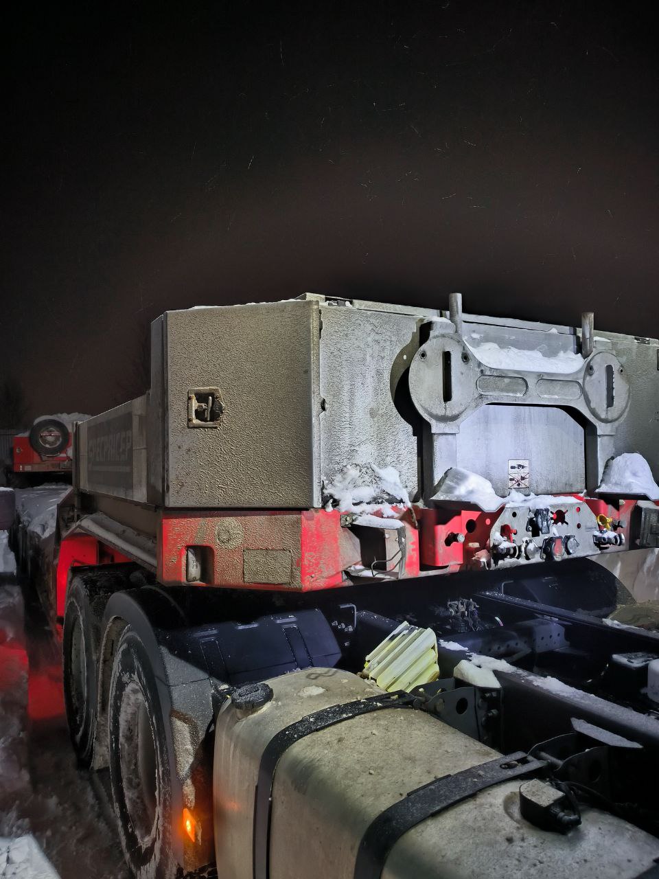 Спецприцеп 9942* Полуприцеп тяжеловоз 6 осей 9942L6-05 (Раздвижной)