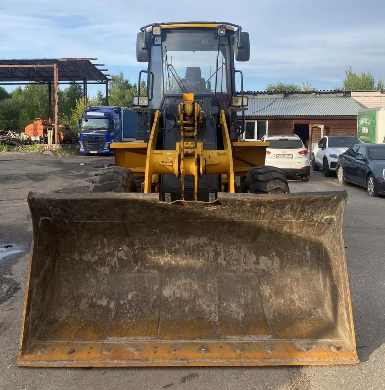 LiuGong CLG 835 Фронтальный погрузчик CLG835N (Дизельный, 6,8 л, 125 л.с., АТ), 2024г., 975 км