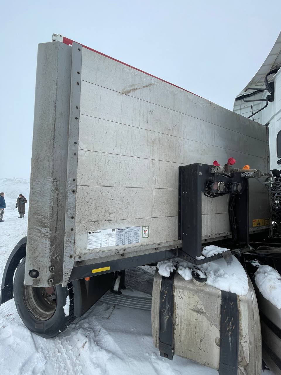 Grunwald 9453 Полуприцеп бортовой (евроборт) 9453-0000010-10 (Бортовой)