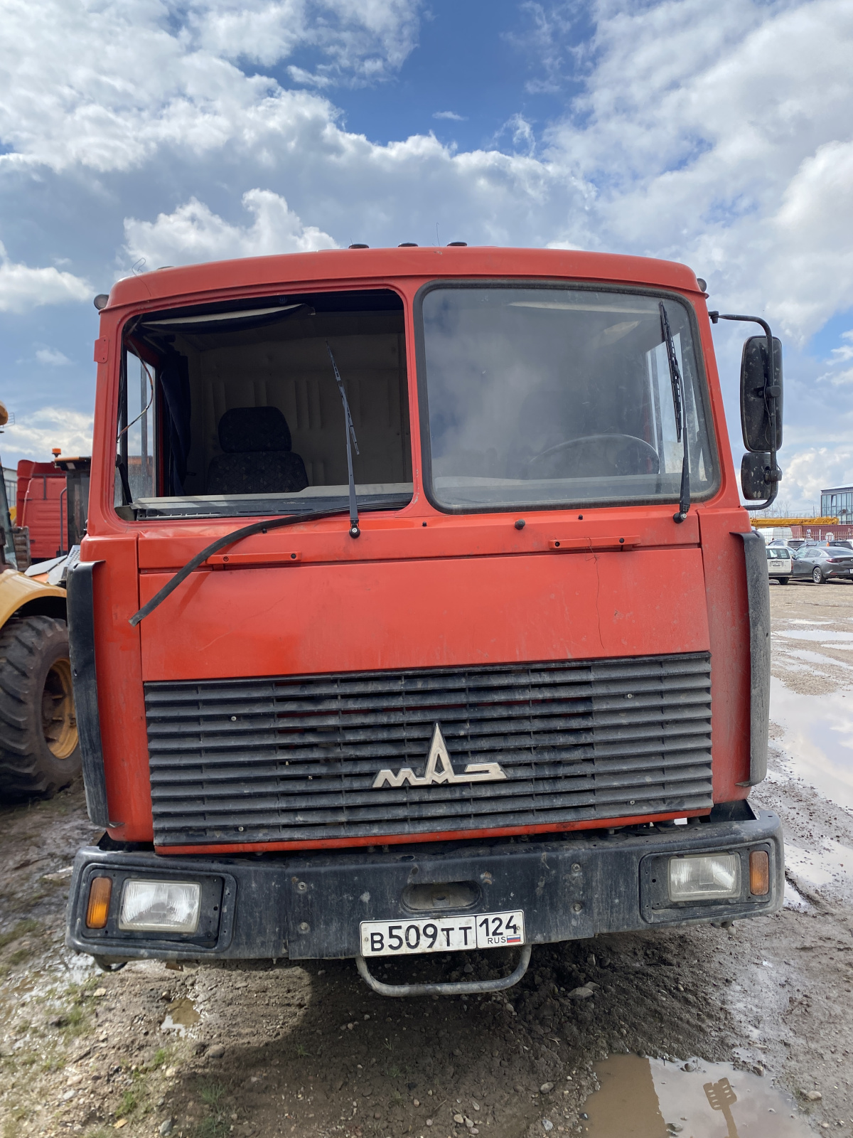 МАЗ 6517 6x6 Самосвал 651727 (Дизельный, 9,7 л. 374 л.с. МТ)