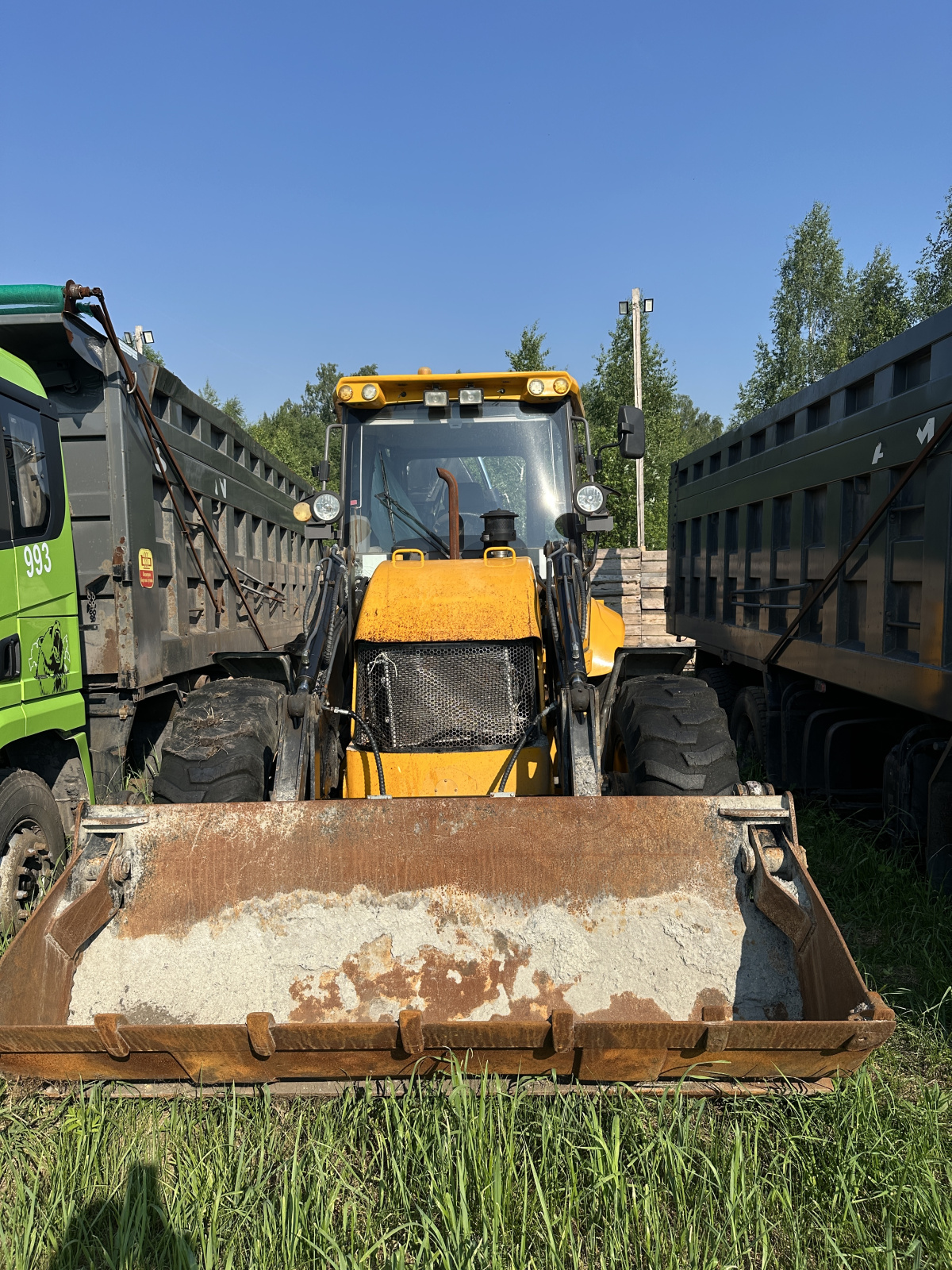 SHANMON 388 Экскаватор-погрузчик 388H (4,8 л., 102 л.с.)