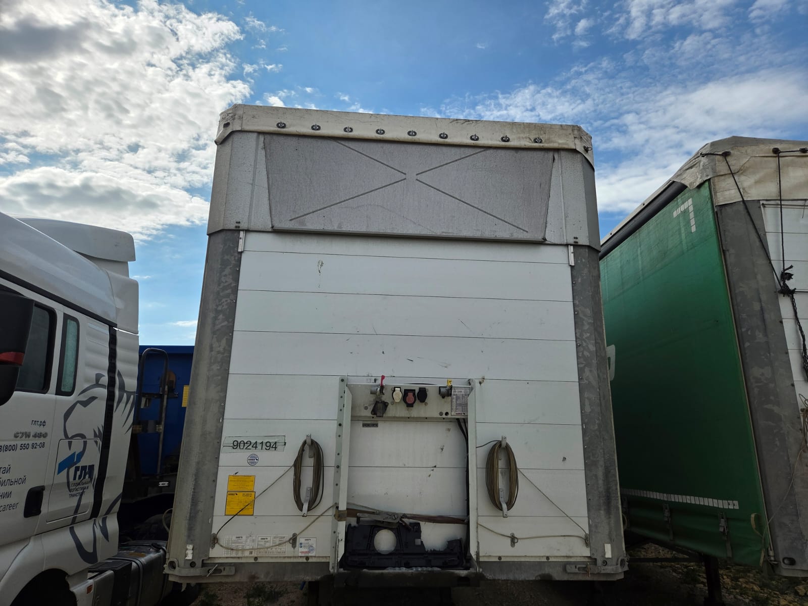Schmitz Cargobull SCS Полуприцеп шторный SCS 24/L-13.62 EB (SCB S3T)