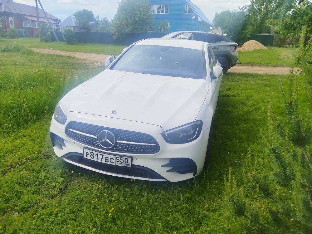 Mercedes-Benz E-CLASS 200 4MATIC Sport
