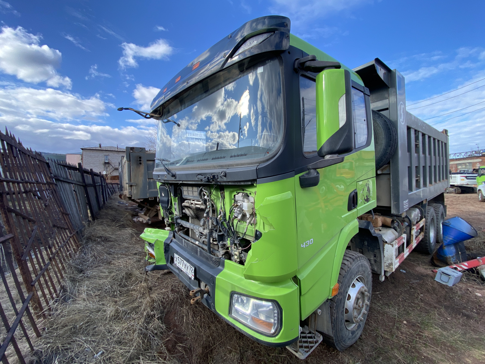 Shacman (Shaanxi) SX* 6x6 Самосвал SX32586T385 (Дизельный, 11,6 л, 369 л.с., МТ)