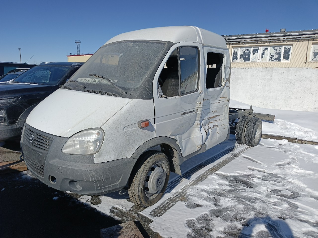 GAZ GAZELLE BUSINESS Бортовой (Евроборт) 330232 (Бортовой, Бензиновый, 2,7 л, 107 л.с.)