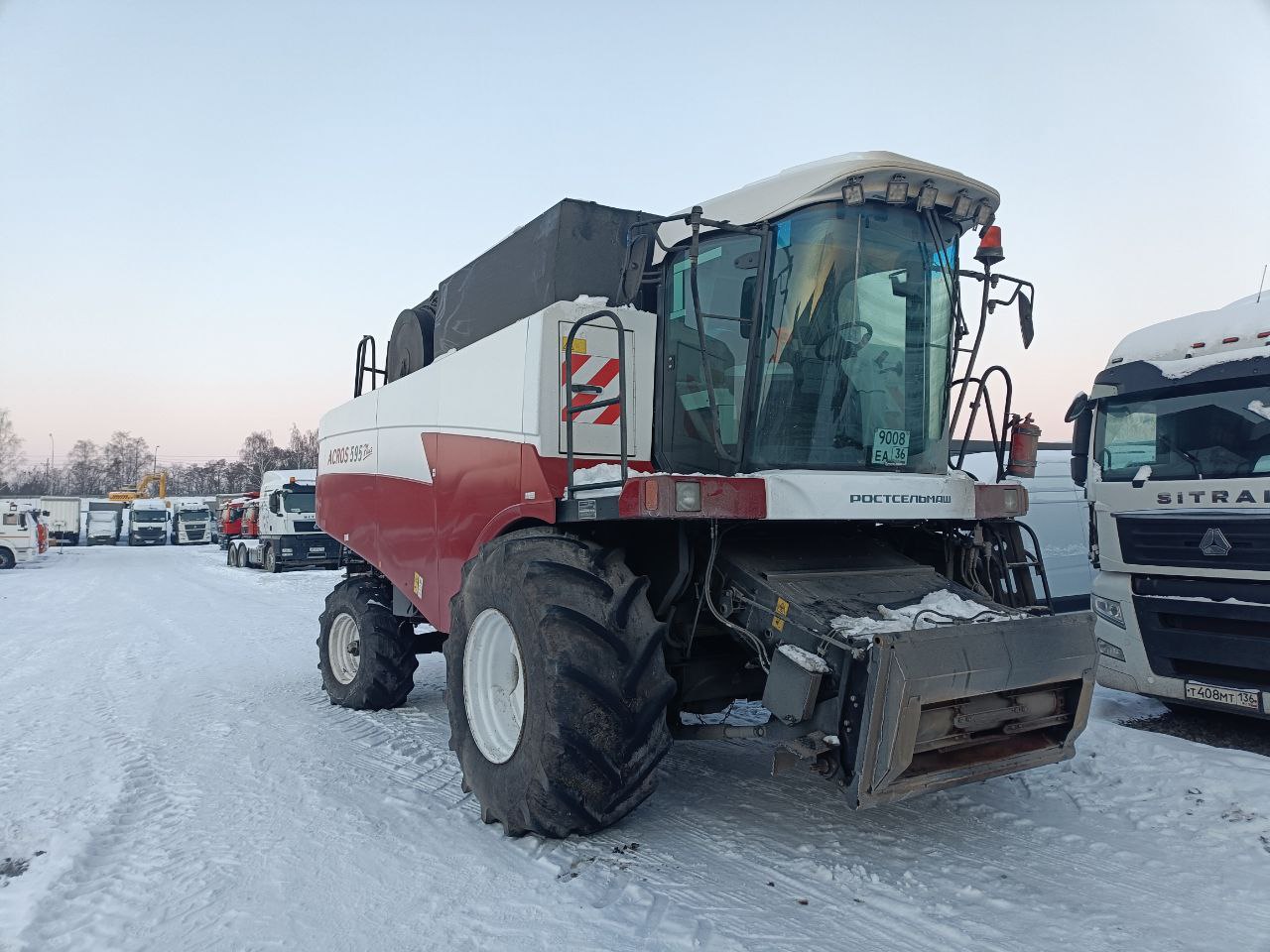 КЗ Ростсельмаш РСМ-152 Комбайн ACROS-595 Plus (Дизельный, 7 л, 330 л.с., МТ)
