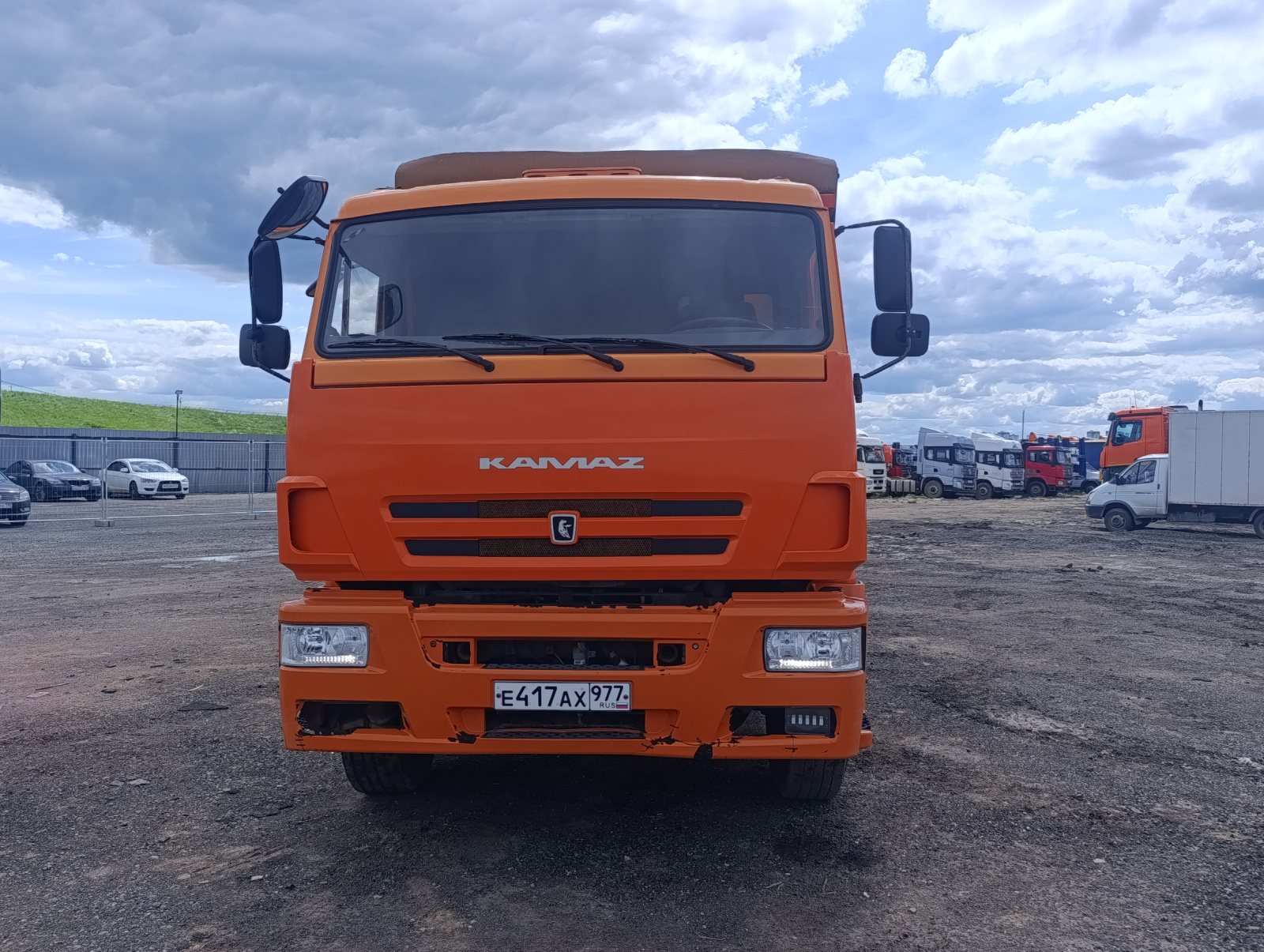 КамАЗ 6520 6x4 Самосвал 6520-53 (Дизельный, 11,8 л, 400 л.с., МТ)