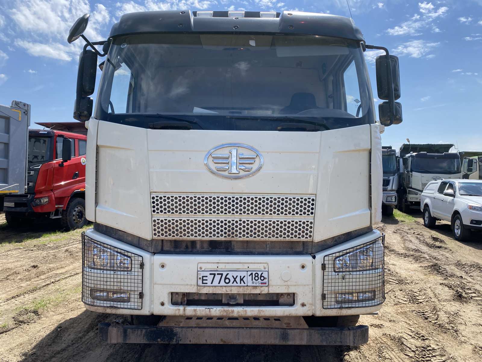 FAW J6 6x6 Самосвал CA3250P66K24L1TE5 (Дизельный, 11,1 л, 420 л.с., МТ), 2023г., 70282 км