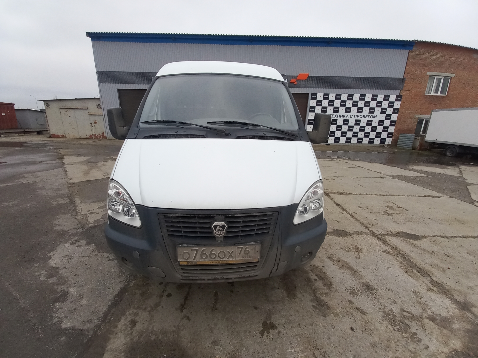 GAZ SOBOL Цельнометаллический 27527 (Бензиновый, 2,7 л, 107 л.с, 4WD)