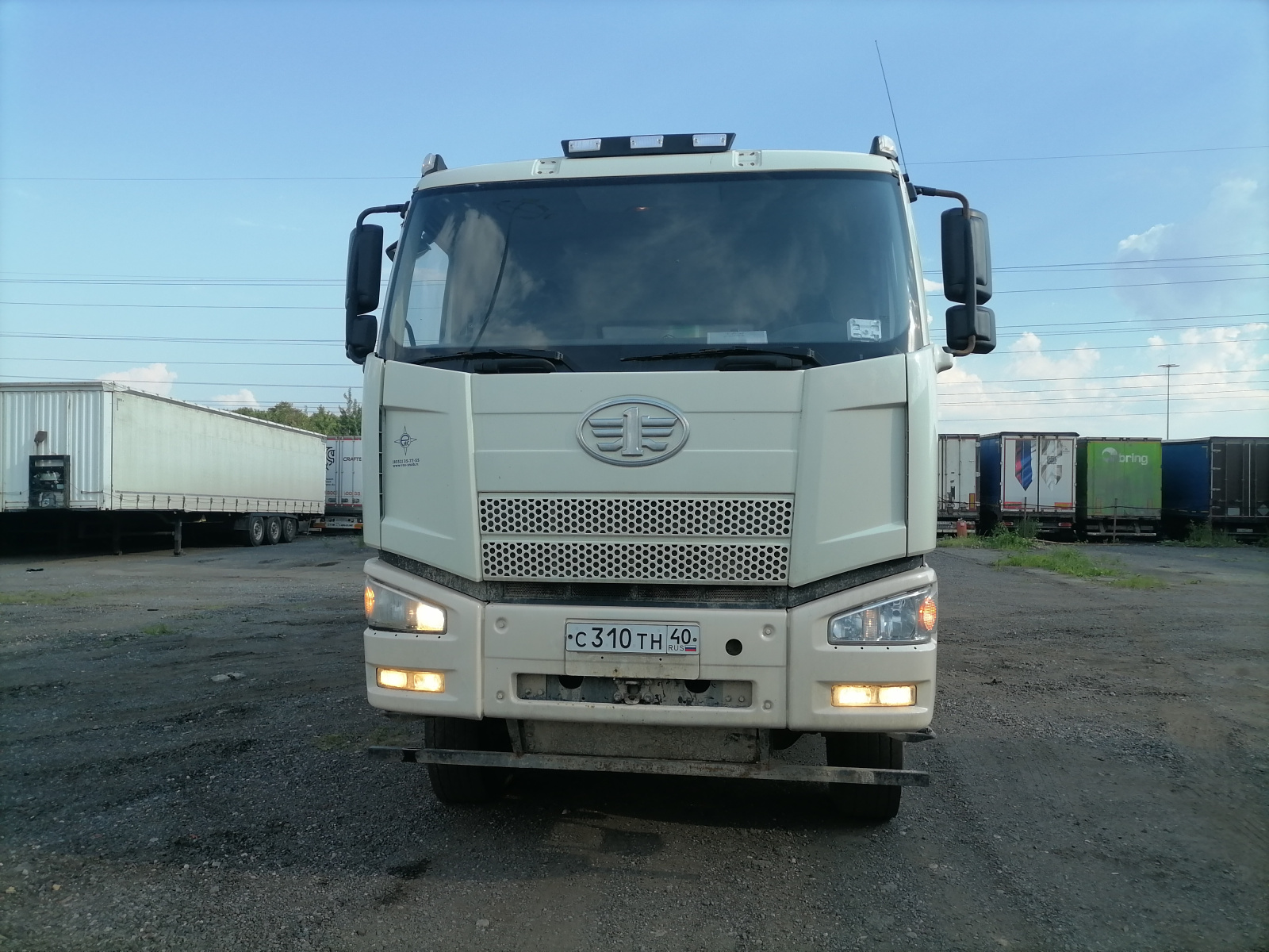 FAW J6 8x4 Самосвал CA3310P66K24T4E5 (Дизельный, 11,1 л, 390 л.с., МТ)