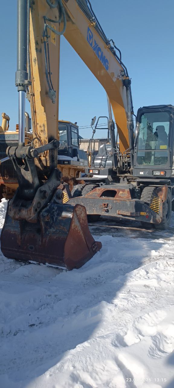 XCMG XE180* Экскаватор колесный XE180WD (Дизельный, 4,5 л, 141 л.с., АТ)