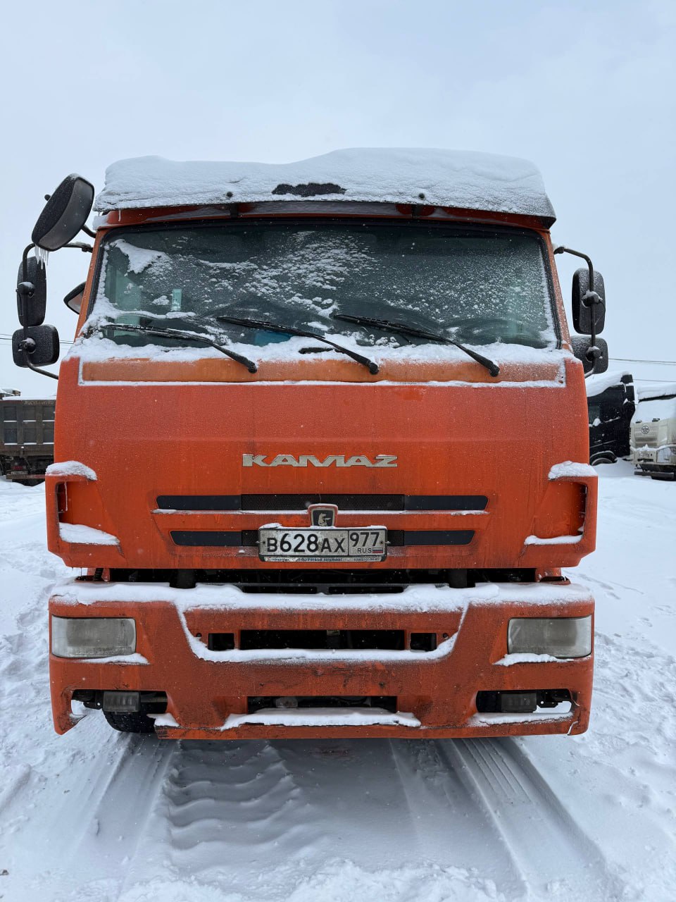КамАЗ 6520 6x4 Самосвал 6520-53 (Дизельный, 11,8 л, 400 л.с., МТ)