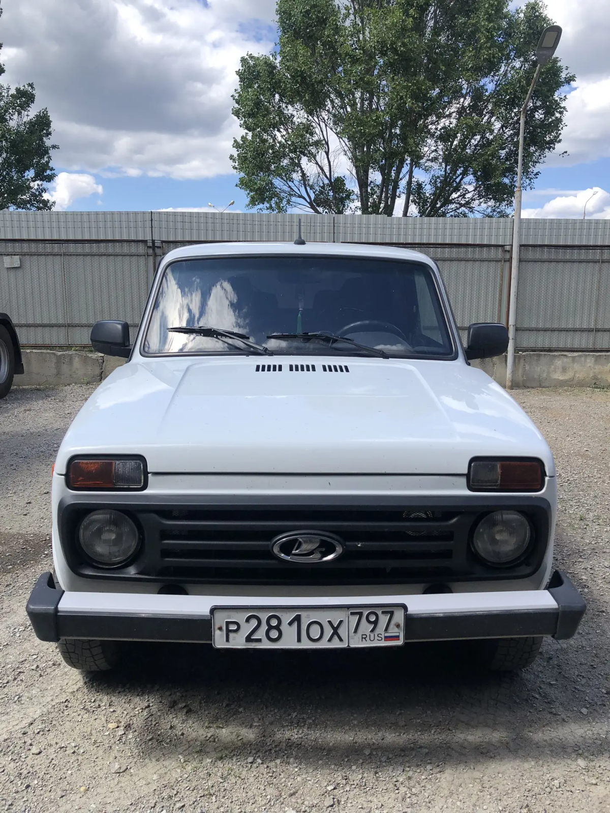 LADA 4X4 Niva Legend 3 дв Luxe 1.7 5МТ