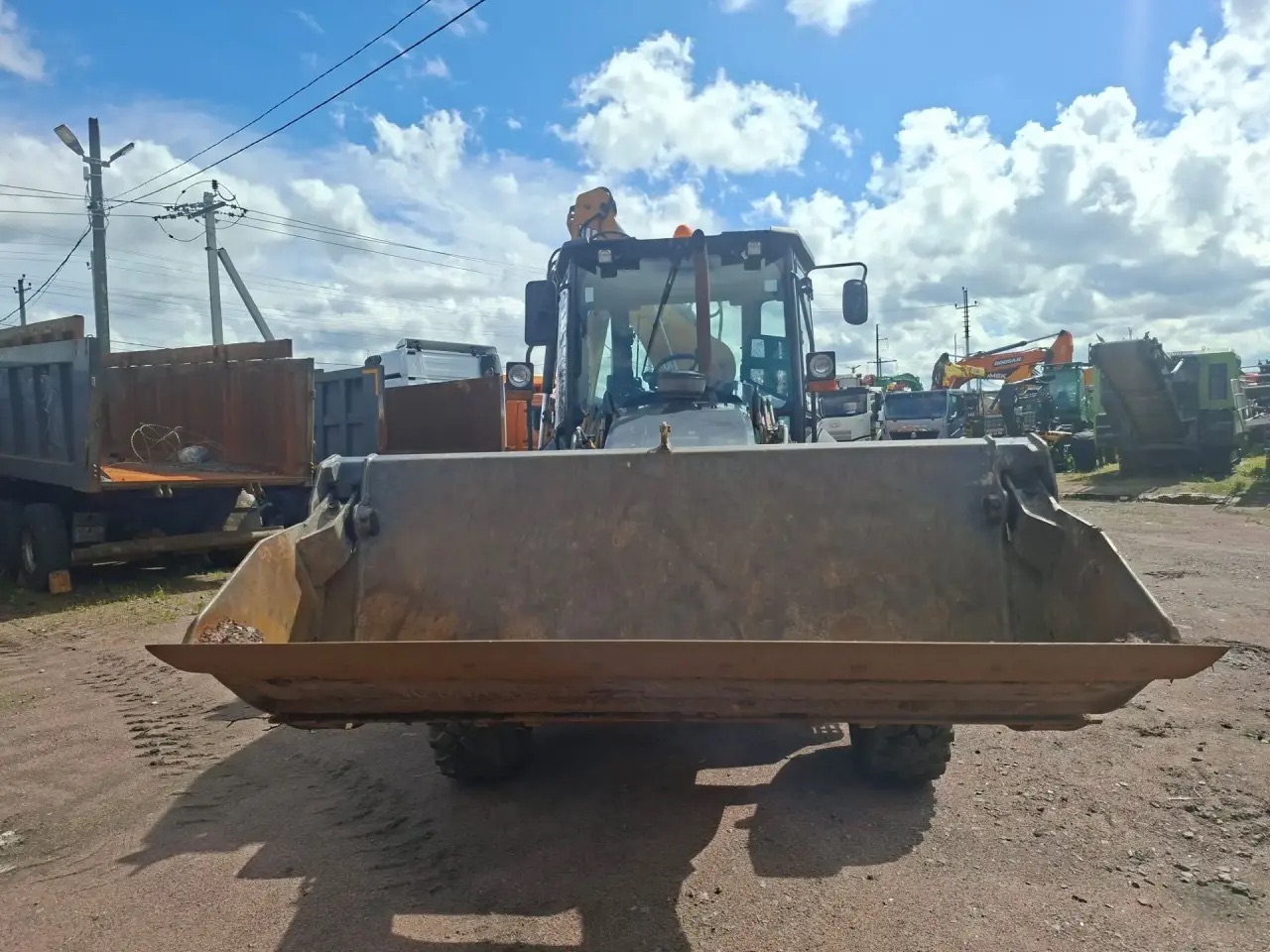 Case 570 Экскаватор-погрузчик 570SV (Дизельный, 3,9 л, 98 л.с., АТ), 2024г., 2969 км