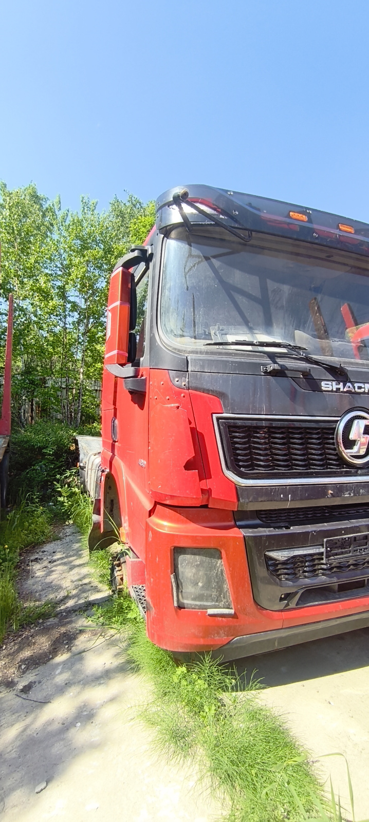 Shacman (Shaanxi) SX* 6x6 Седельный тягач SX42586V385 (Дизельный, 11,6 л, 423 л.с., МТ)