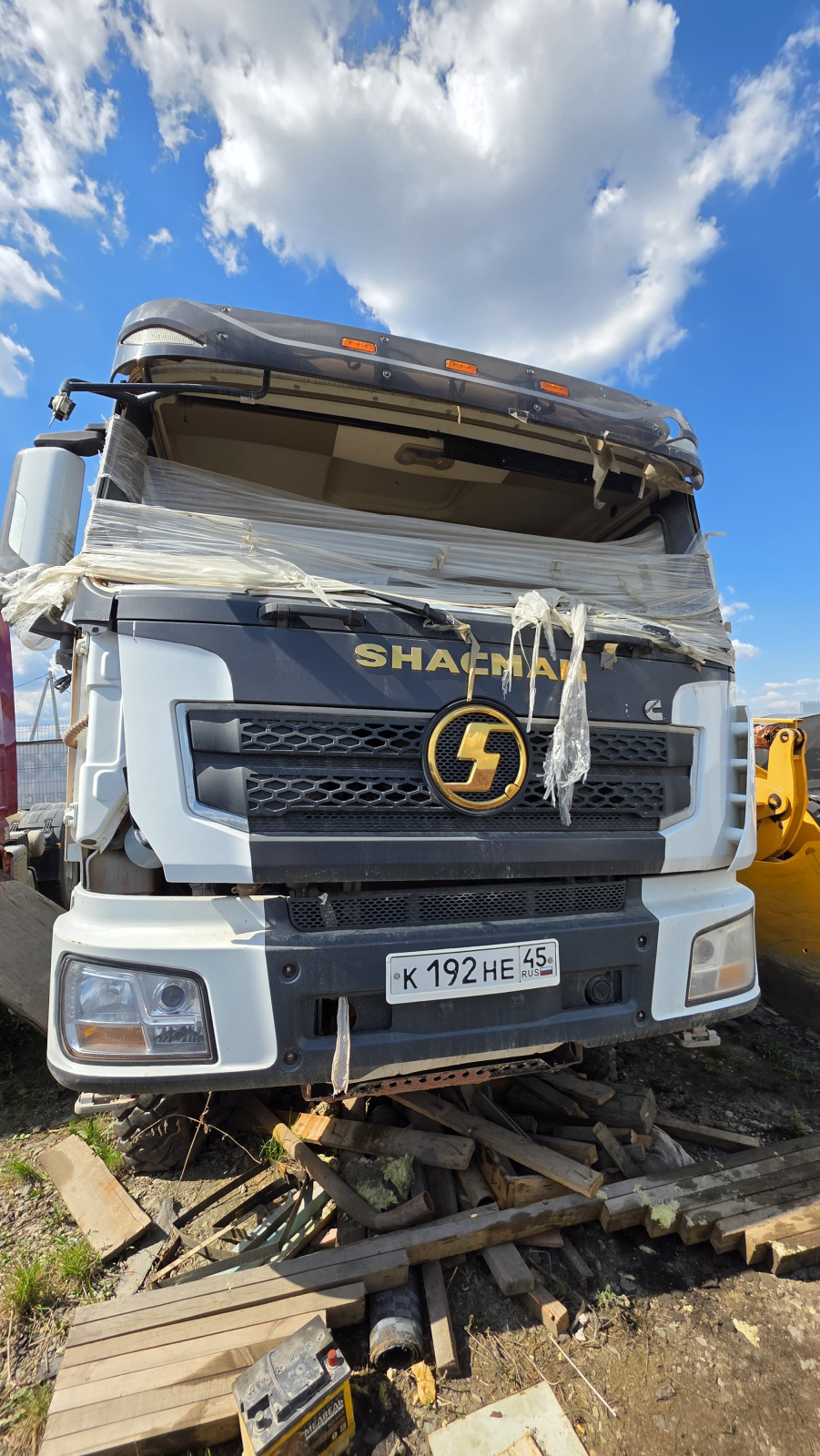Shacman (Shaanxi) SX* 6x6 Самосвал SX32586W385C (Дизельный, 10,8 л, 441 л.с., МТ), 2022г.