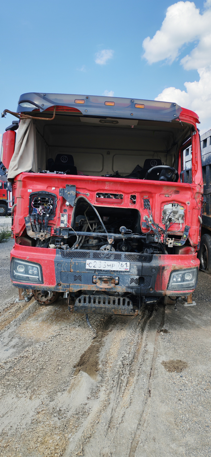 Shacman (Shaanxi) SX* 8x4 Самосвал SX331863366 (Дизельный, 12,5 л, 544 л.с., МТ), 2022г.